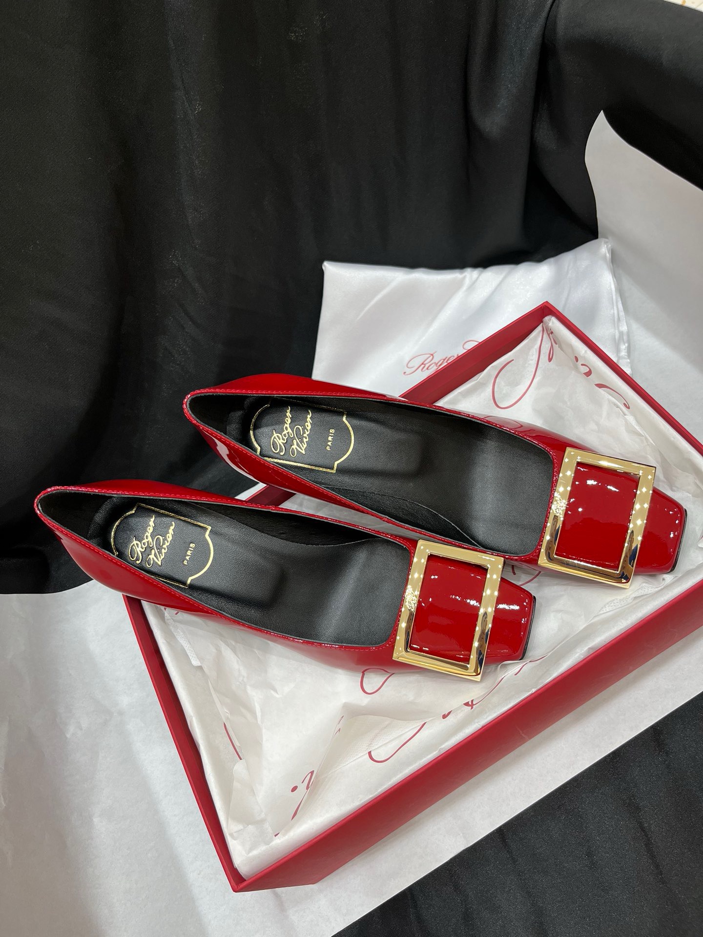 Roger Vivier RV  pump  shoes RED
