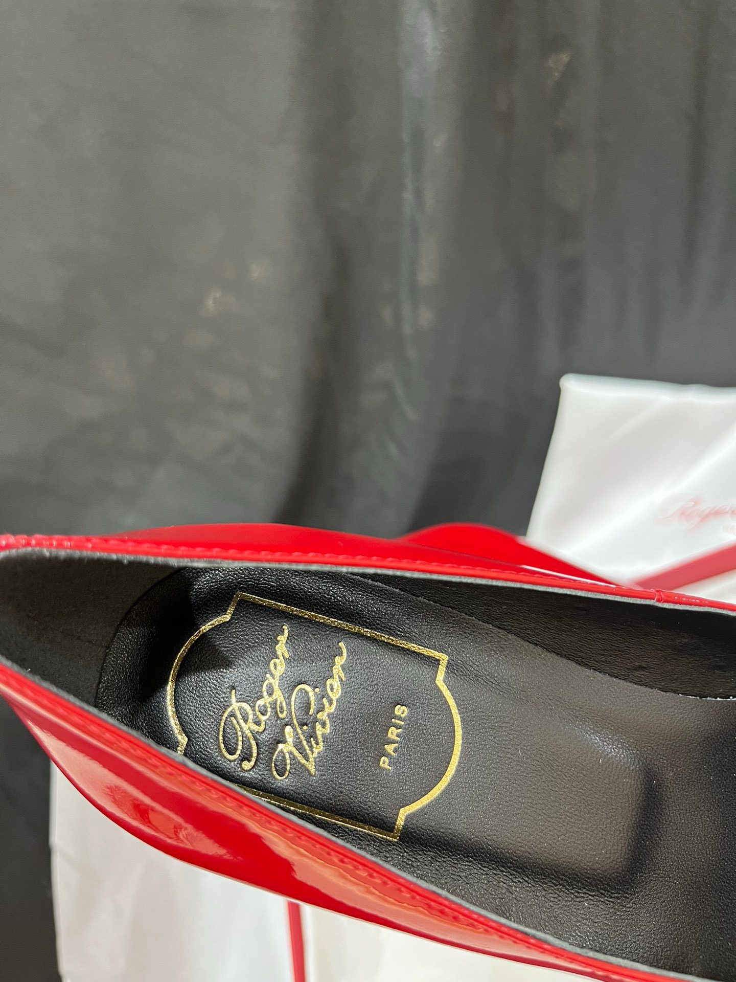 Roger Vivier RV  pump  shoes RED