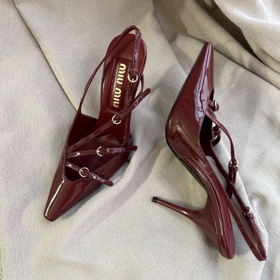 Miu Miu pump  shoes Patent leather slingbacks with buckles ( heel 10.5cm ) 