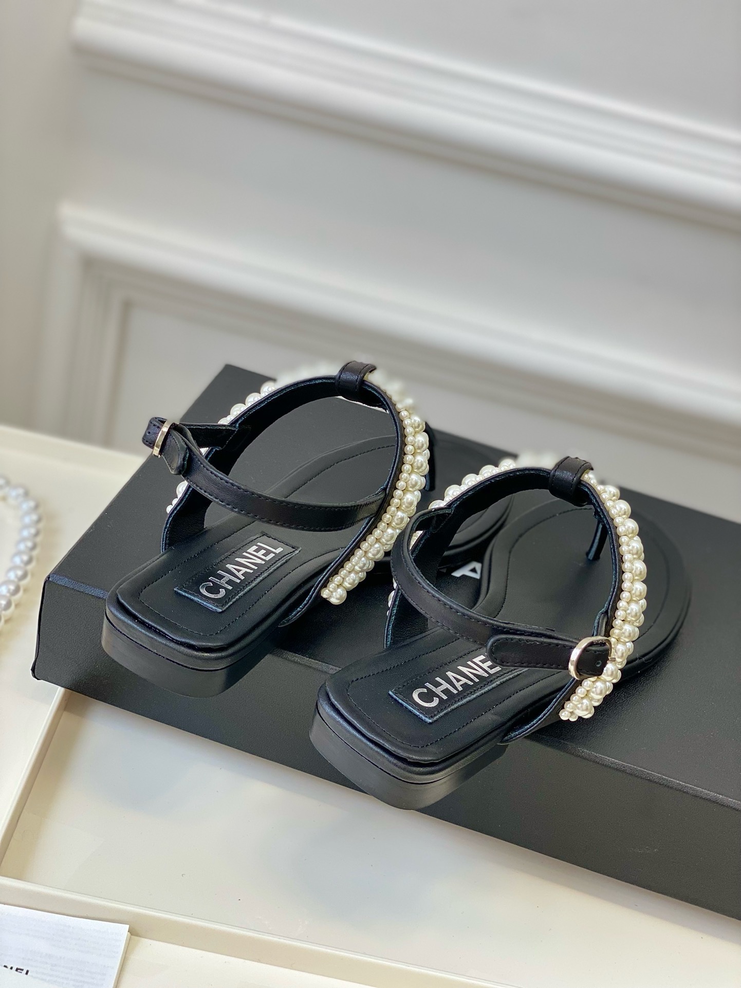 CHANEL pearl  sandal  shoes  
