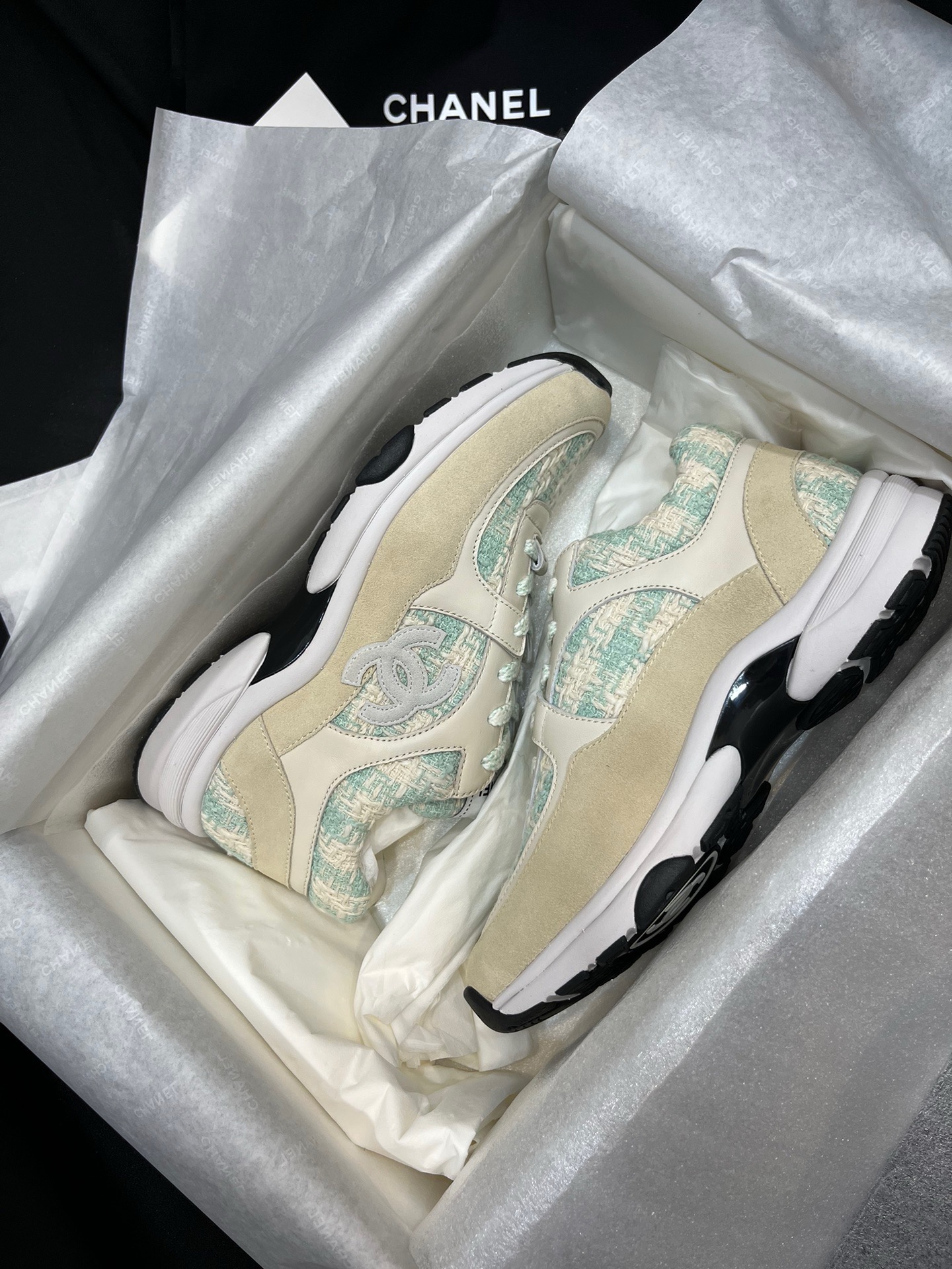Chanel  23c shoes  sneakers